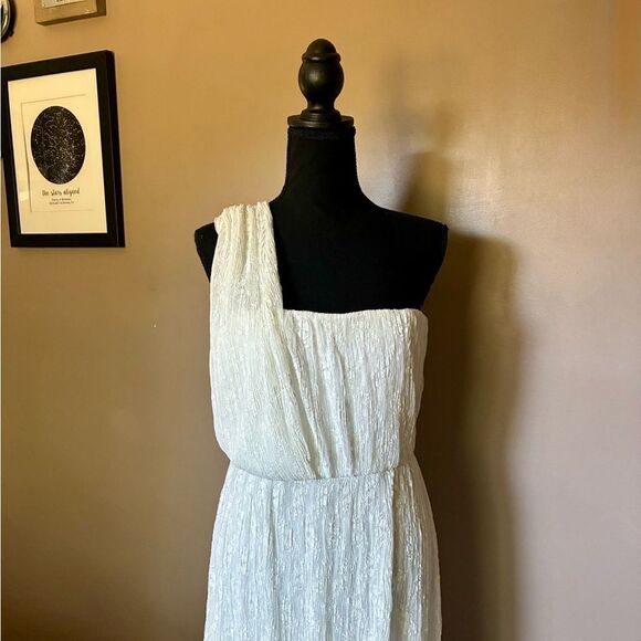 JEWEL Badgley Mischa dress One-Shoulder White lace Gown front slit Sz 10 NWT - Picture 7 of 16